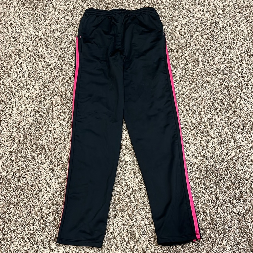 ADIDAS pants 💕 - Picture 6 of 6